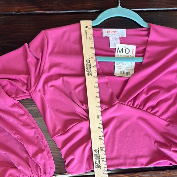 Renee C. Pink Fitted Crop Blouse - Picture 5 of 11